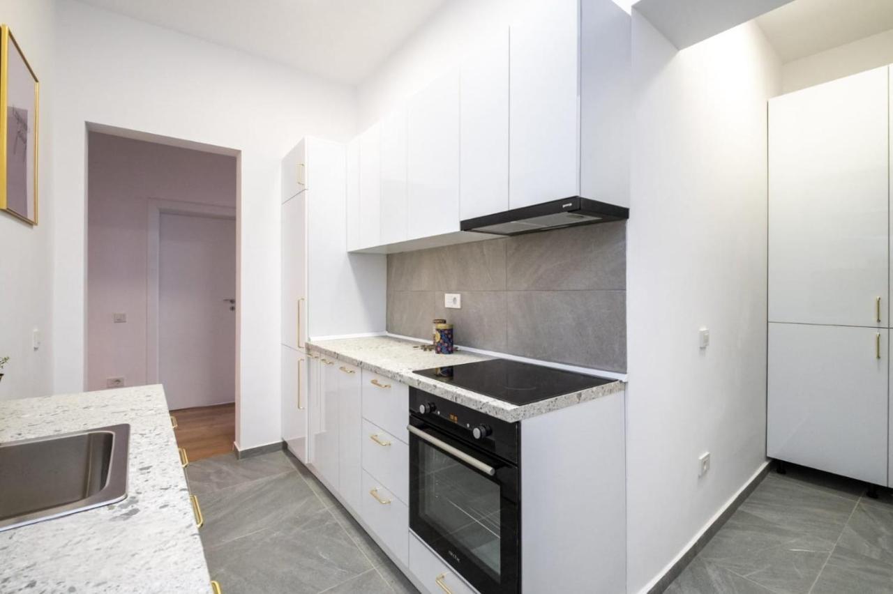 Gorgeous Bucharest Apartments Old Town 외부 사진