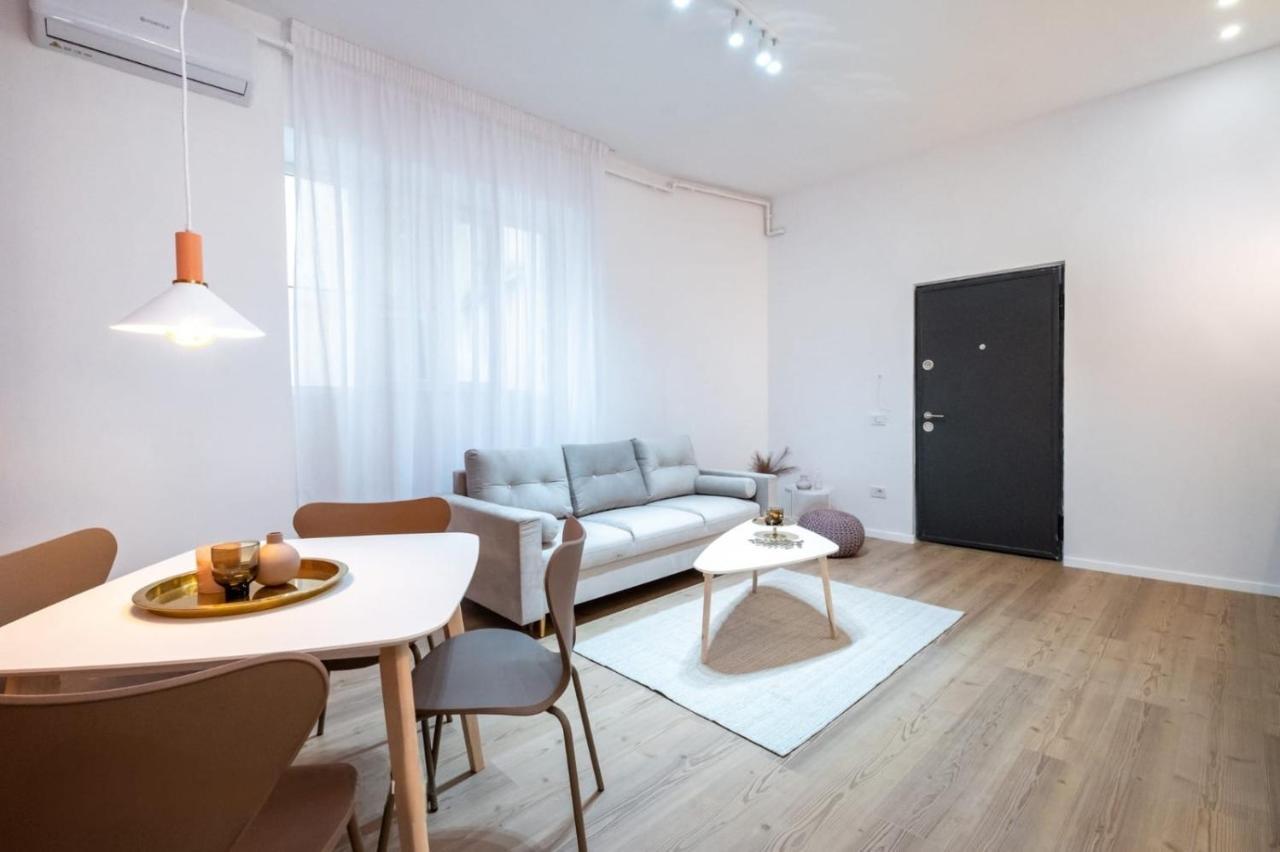 Gorgeous Bucharest Apartments Old Town 외부 사진
