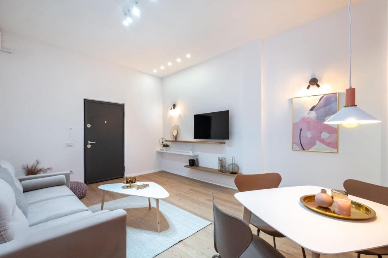 Gorgeous Bucharest Apartments Old Town 외부 사진